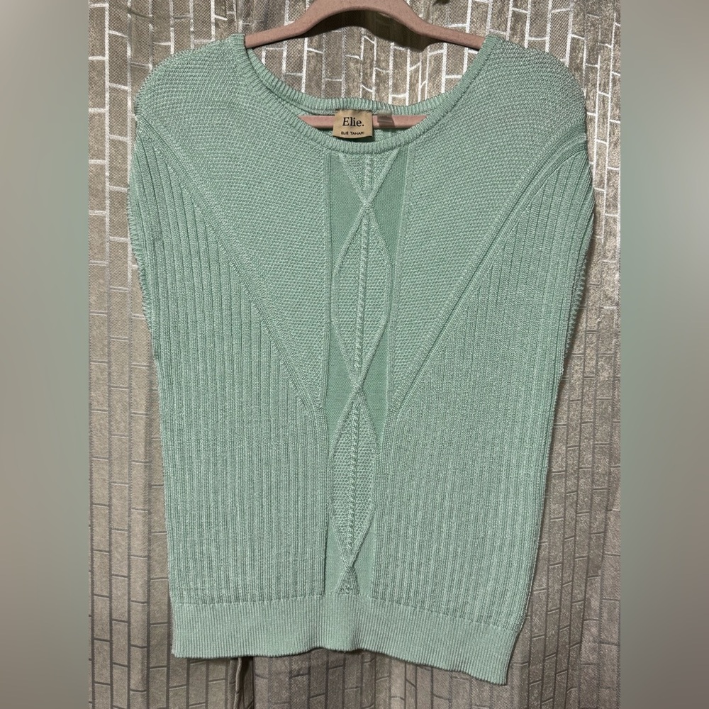 Elie Tahari Mint Green Cable Knit Scoop Neck sleeveless Sweater